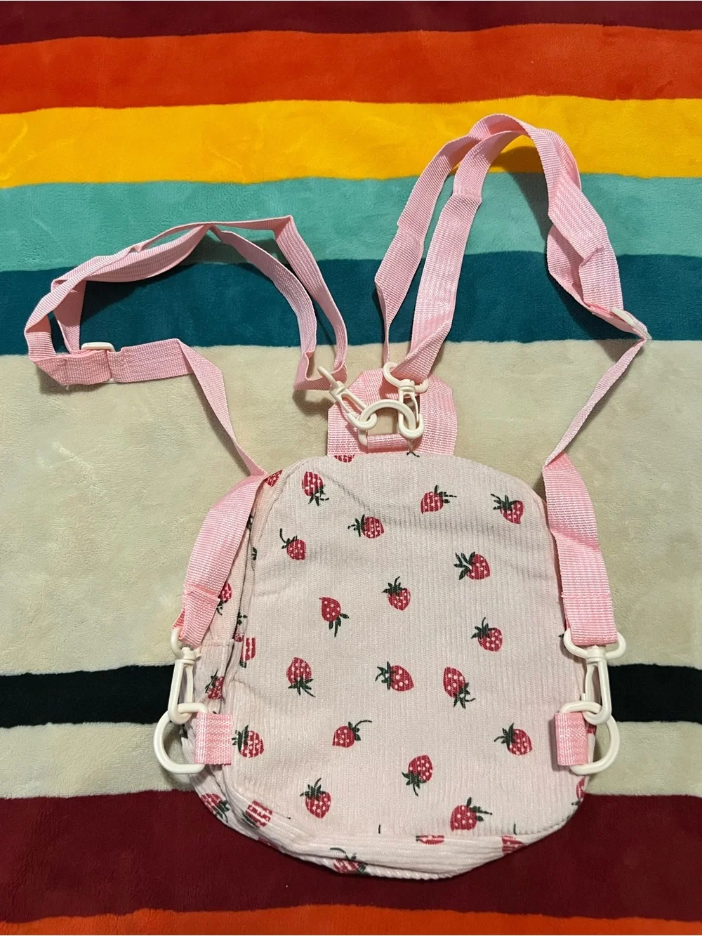 Strawberry Mini Backpack 🍓NWOT 🍓